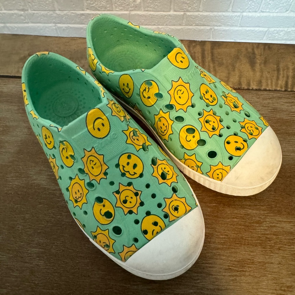 Native Jefferson - size Toddler 10
